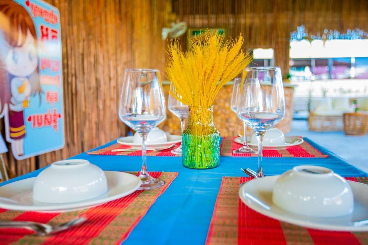 Sea Sand Resort Kampot Buitenkant foto
